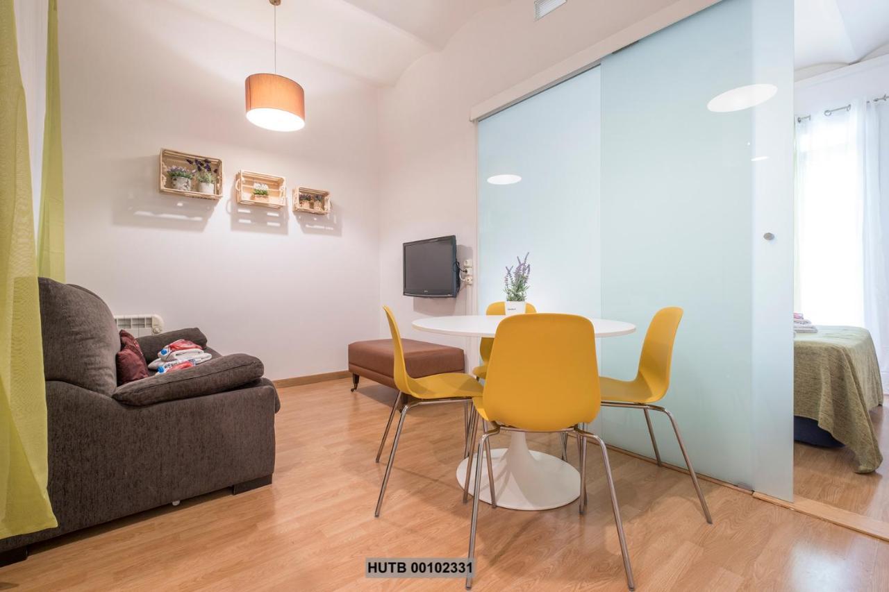Alcam Montjuic Apartment Barcelona Bagian luar foto